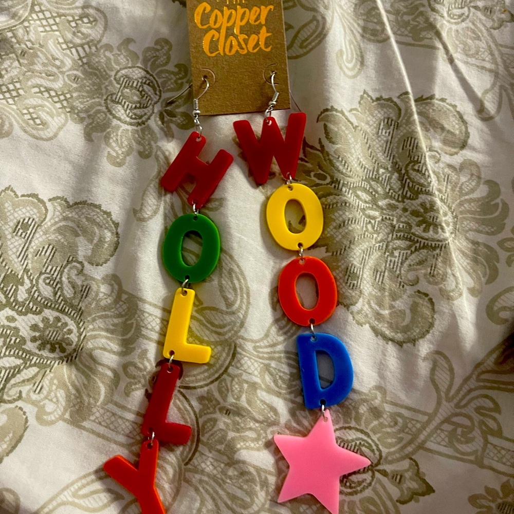 Never worn earrings